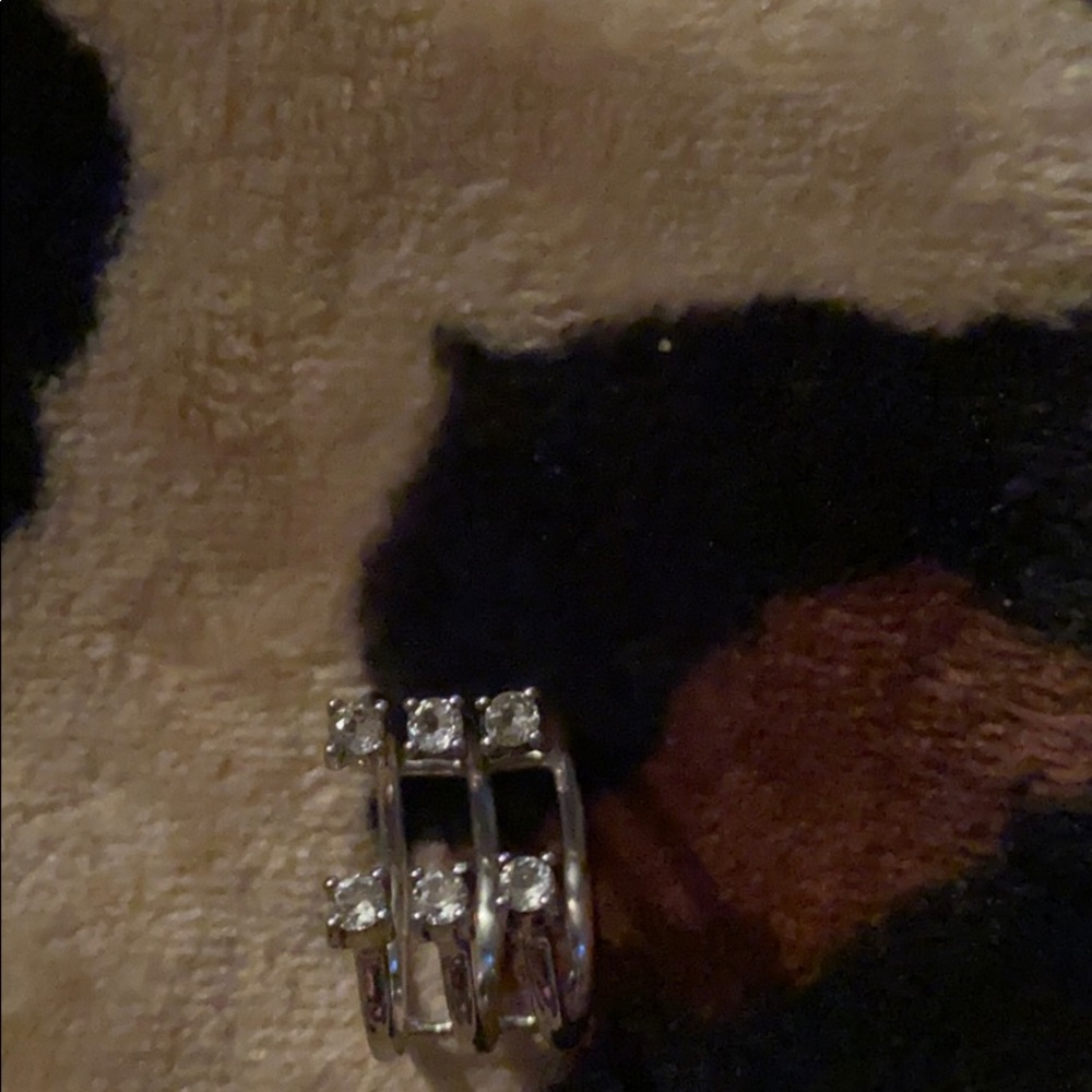 Ladies Ring - Picture 3 of 3